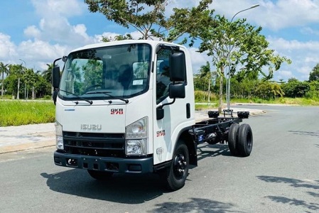 GIỚI THIỆU XE TẢI ISUZU QKR EURO 5 ĐẦU VUÔNG TẠI ĐÀ NẴNG 33