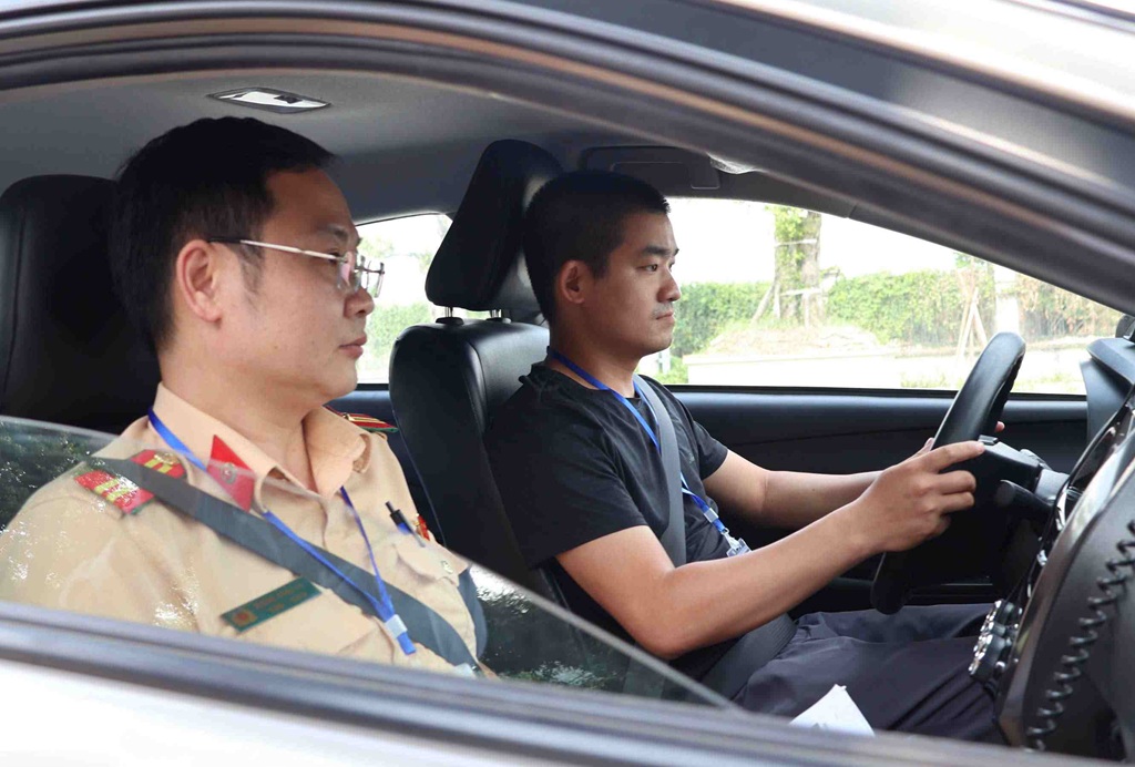 12 Hạng bằng lái xe ô tô mới nhất và bằng lái xe ô tô điện 3