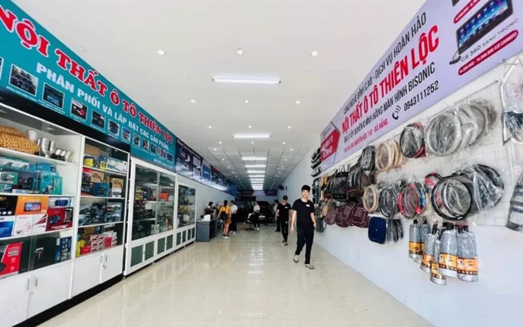 Top Cửa hàng phụ kiện ô tô uy tín và giá tốt tại Đà Nẵng 2026 18 Top Cửa hàng phụ kiện ô tô uy tín và giá tốt tại Đà Nẵng 2026 17
